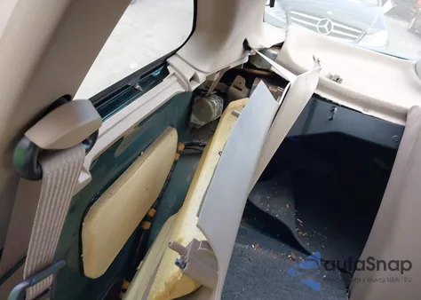 2000 Ford Escort Zx2 z USA, uszkodzony, nr VIN 3FAKP1137YR120639